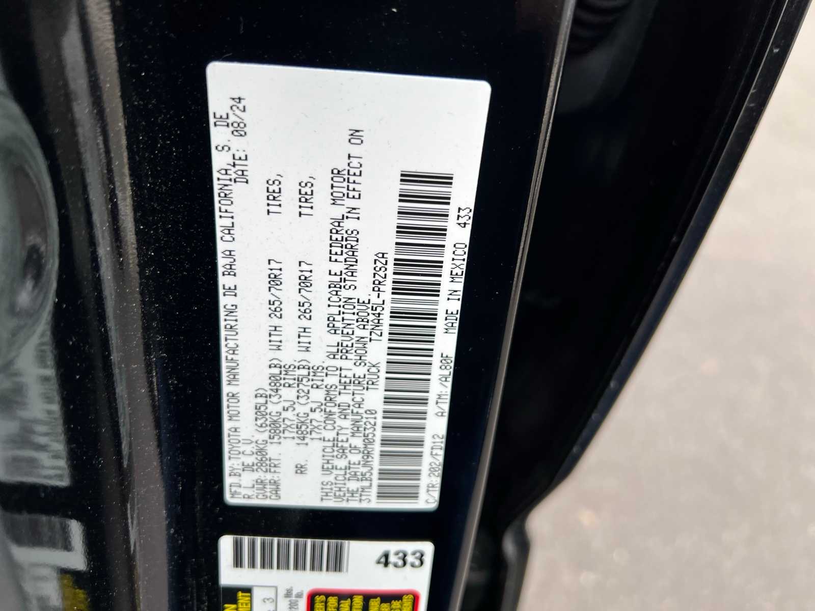 Thumbnail: 2024 Toyota Tacoma - 38