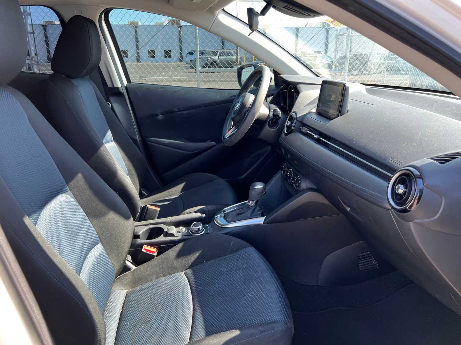 Thumbnail: 2019 Toyota Yaris - 25