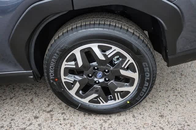 Thumbnail: 2025 Subaru Forester - 8