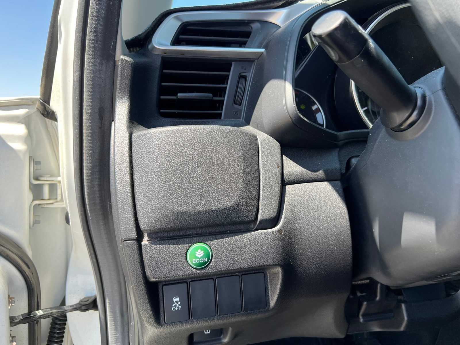Thumbnail: 2016 Honda Fit - 28