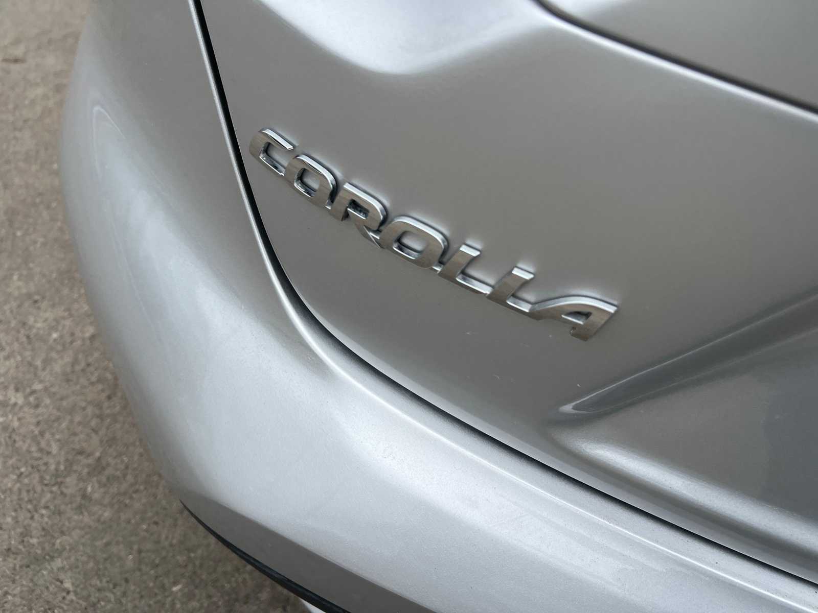 Thumbnail: 2022 Toyota Corolla - 5