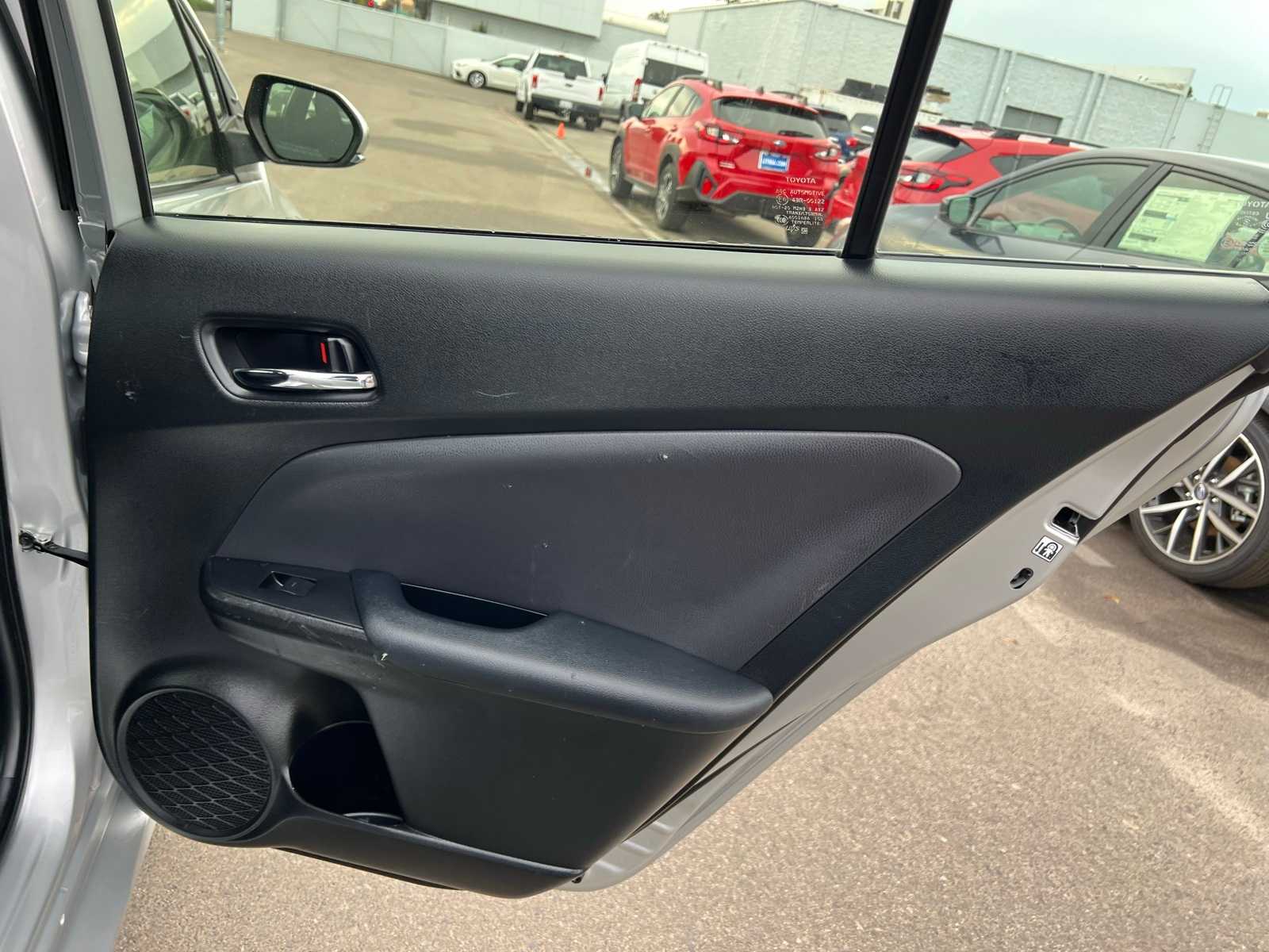 Thumbnail: 2020 Toyota Prius - 24