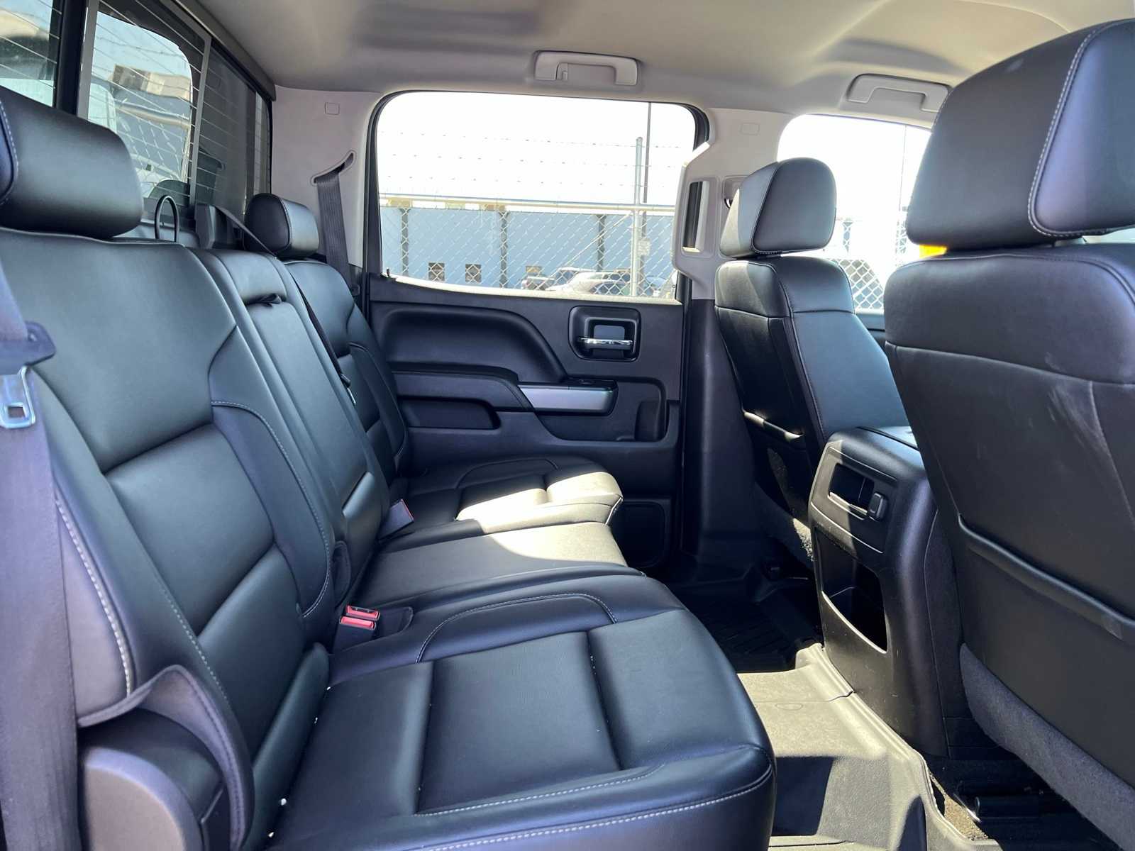 Thumbnail: 2018 Chevrolet Silverado 1500 - 21