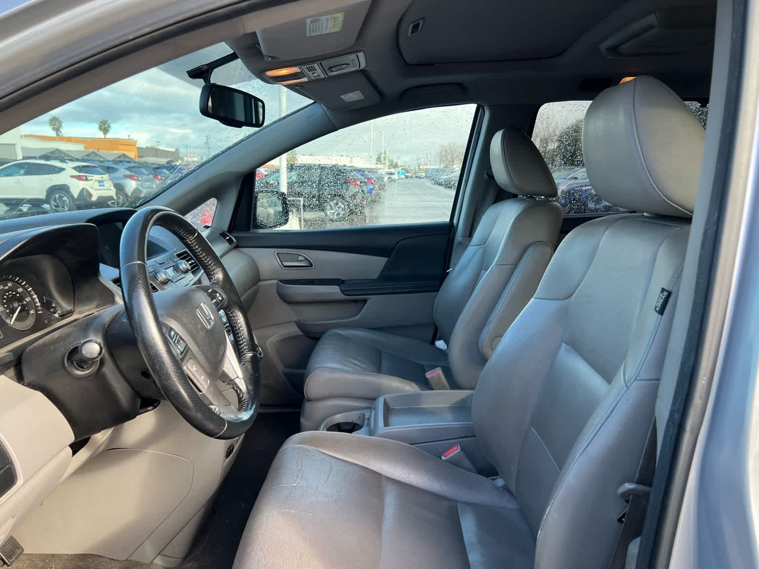 Thumbnail: 2013 Honda Odyssey - 14