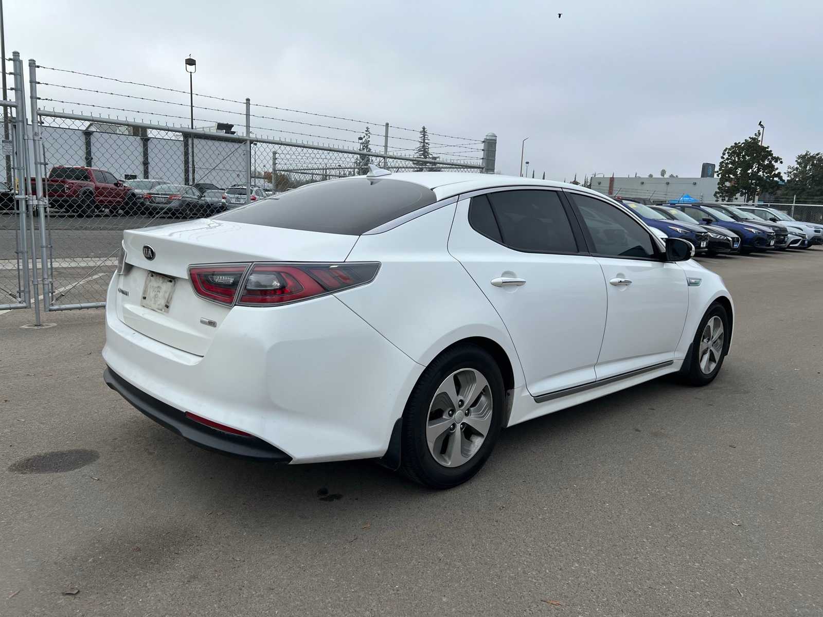 Thumbnail: 2016 Kia Optima - 8