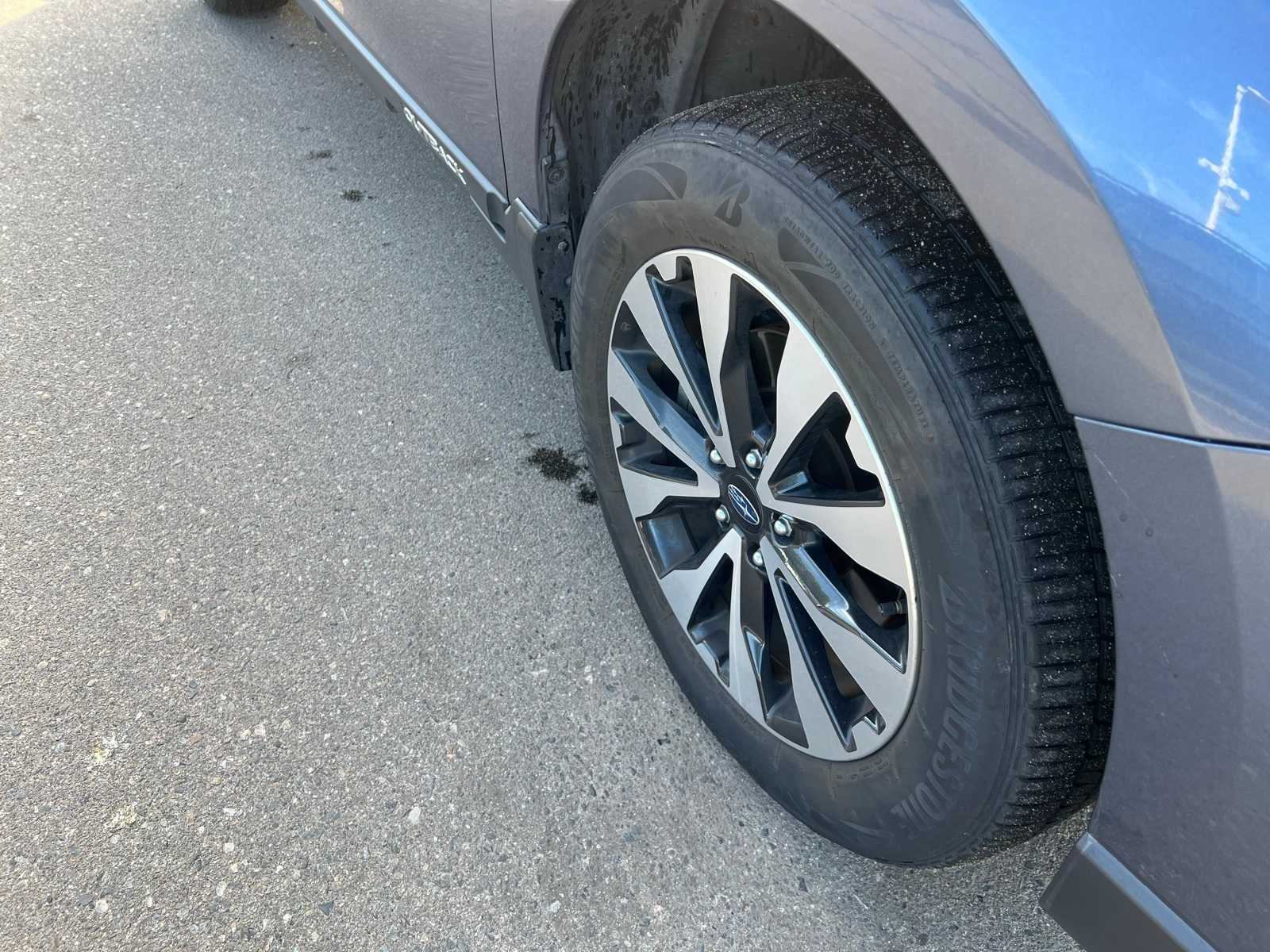 Thumbnail: 2017 Subaru Outback - 25