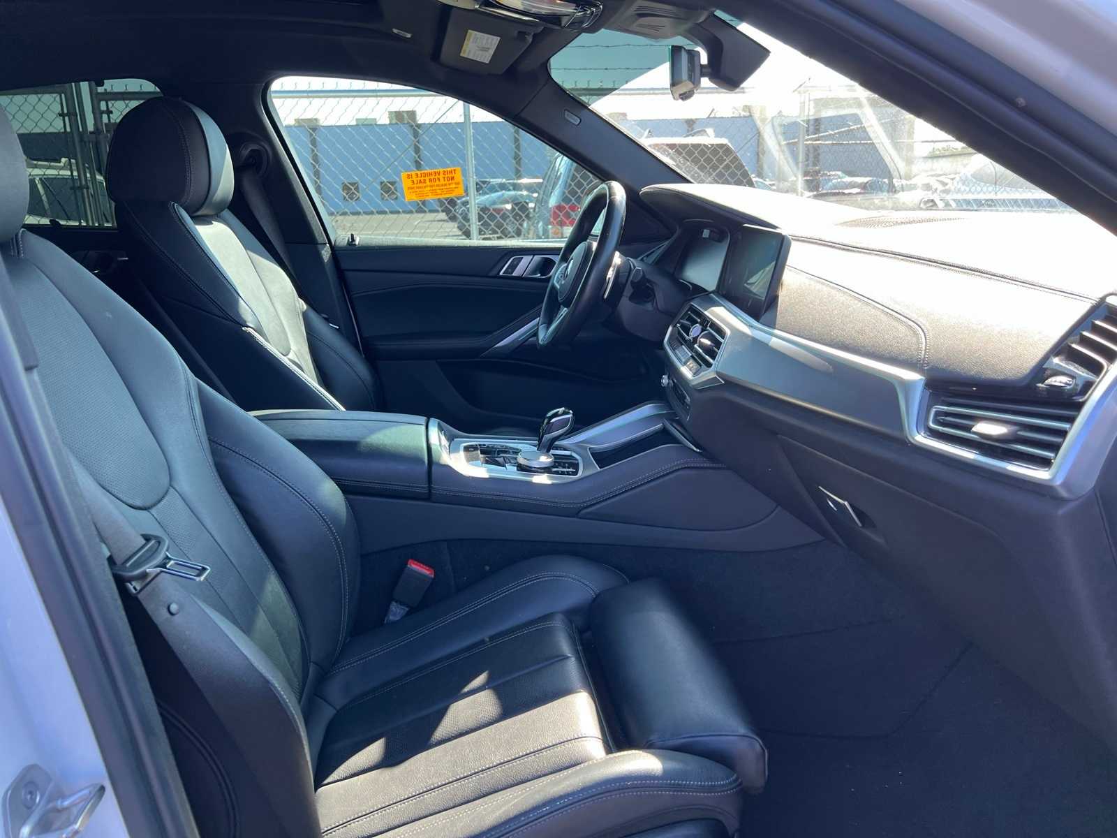 Thumbnail: 2022 BMW X6 - 27