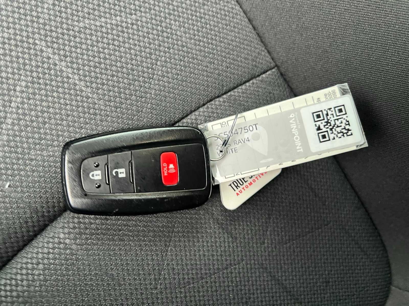 Thumbnail: 2025 Toyota RAV4 - 37