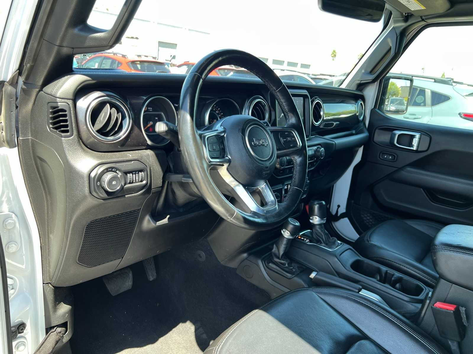 Thumbnail: 2021 Jeep Wrangler - 13