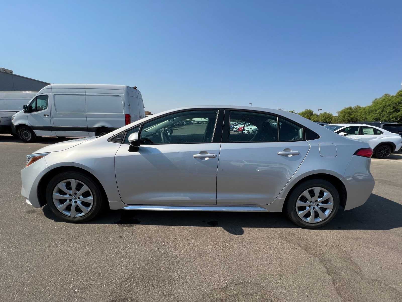 Thumbnail: 2023 Toyota Corolla - 2