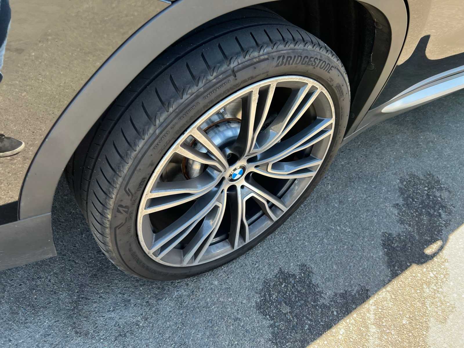 Thumbnail: 2023 BMW X4 - 21