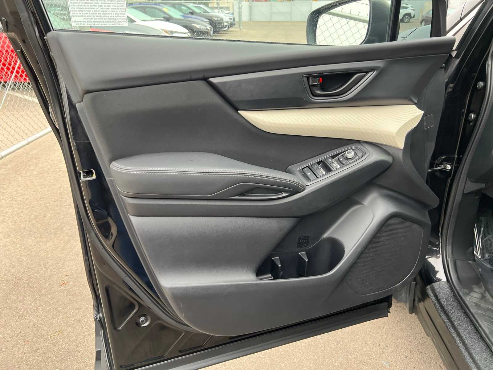 Thumbnail: 2022 Subaru Ascent - 16