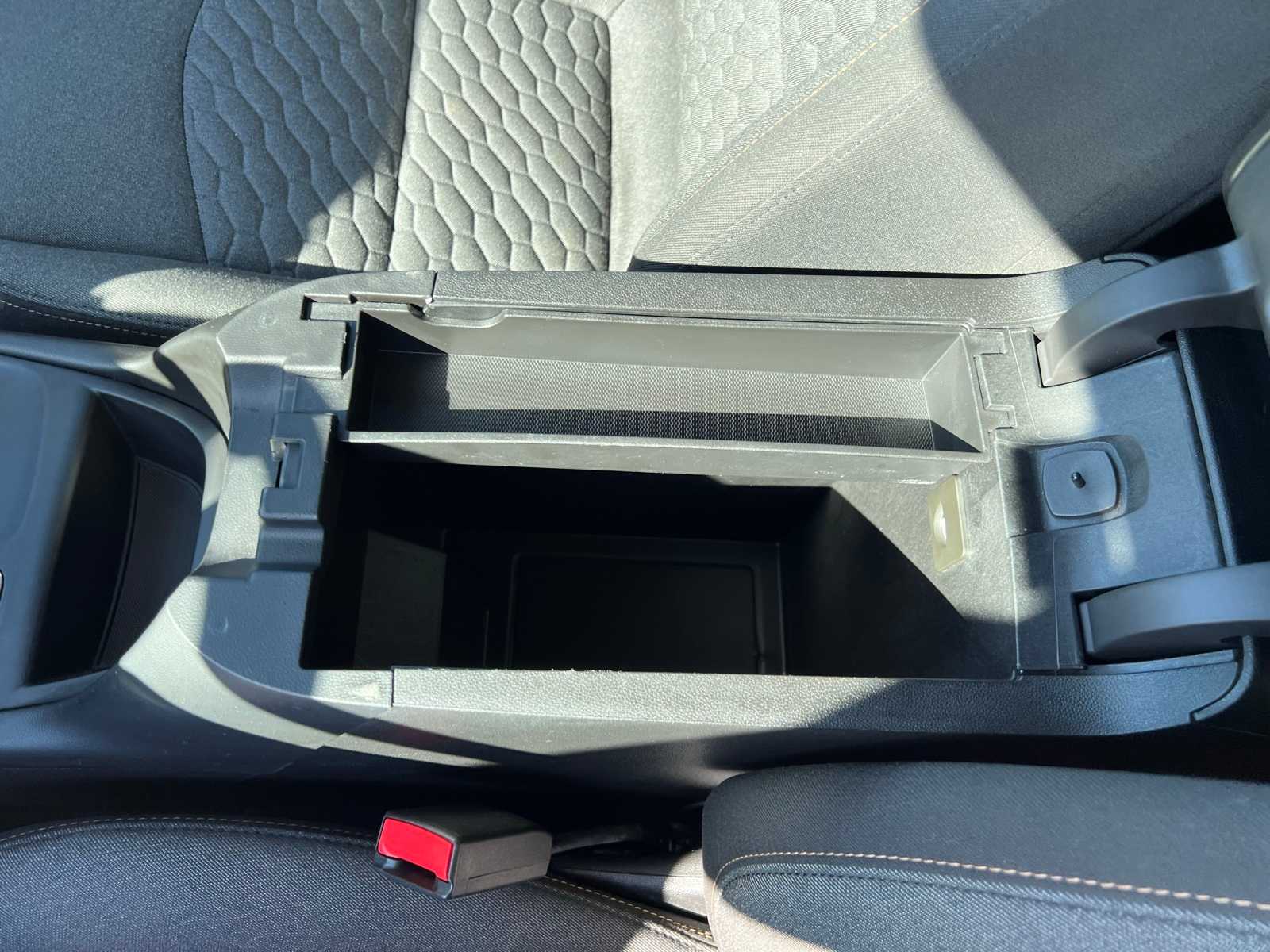 Thumbnail: 2020 Chevrolet Equinox - 41