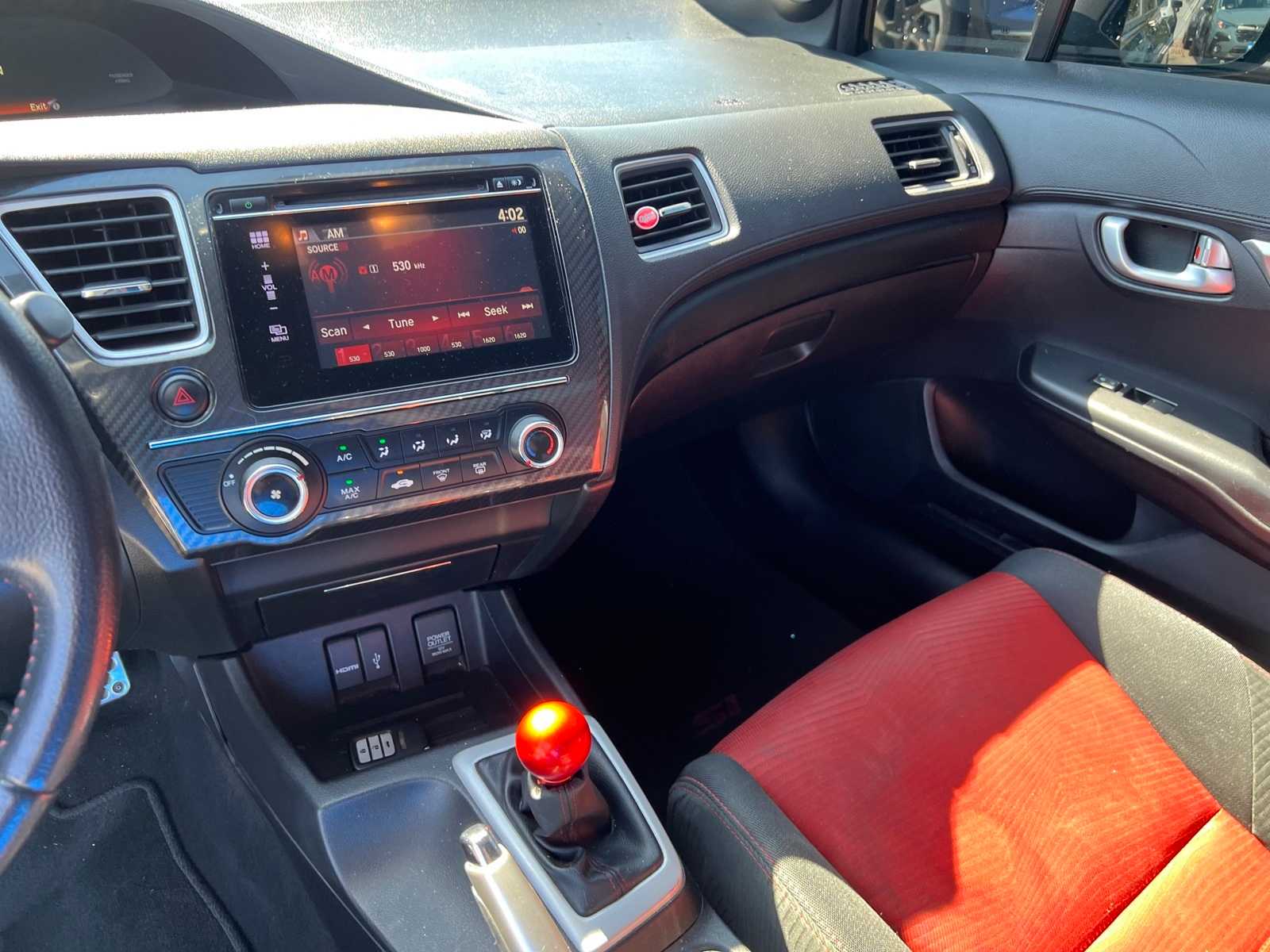 Thumbnail: 2015 Honda Civic - 32