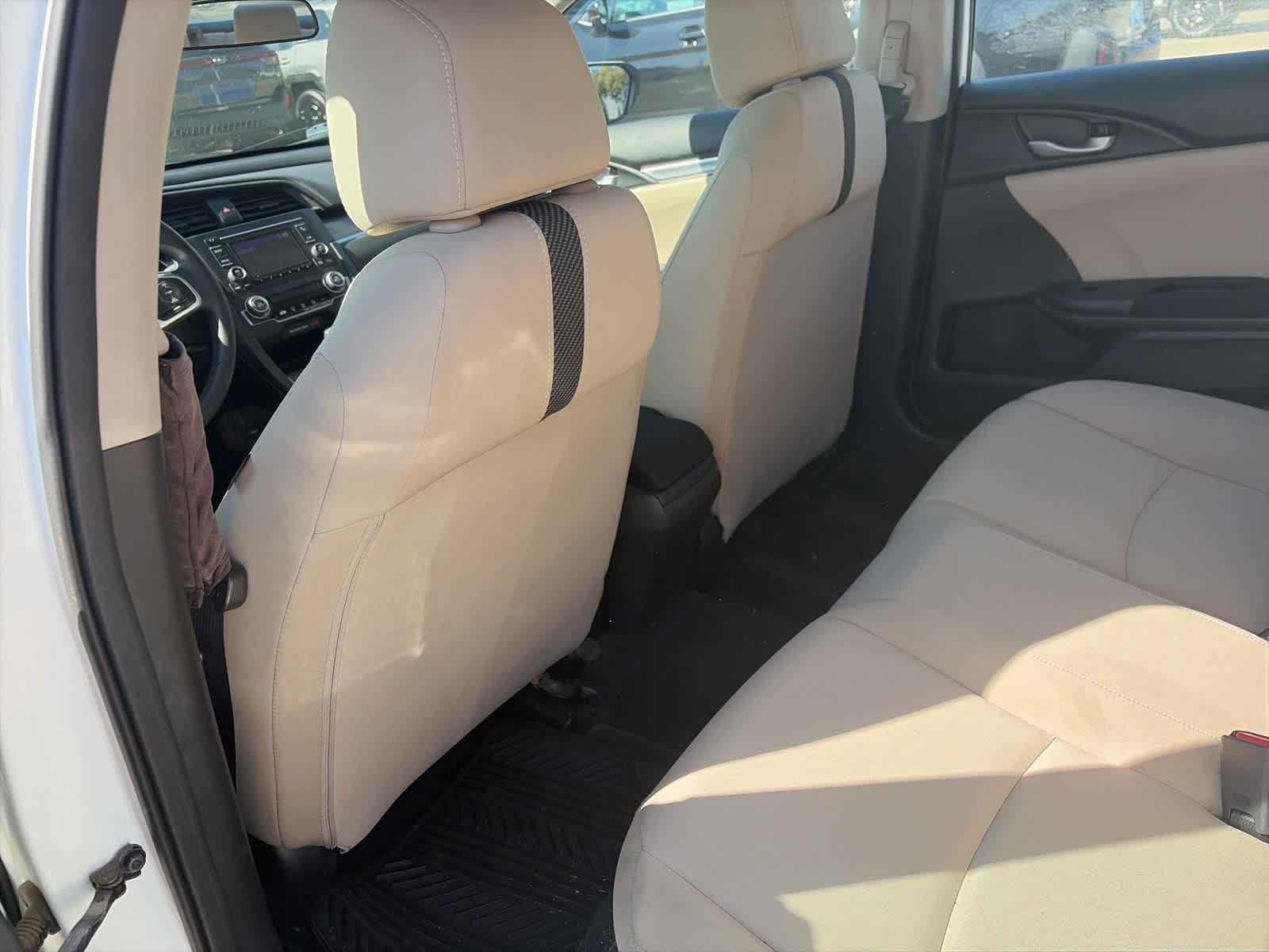 Thumbnail: 2016 Honda Civic - 21