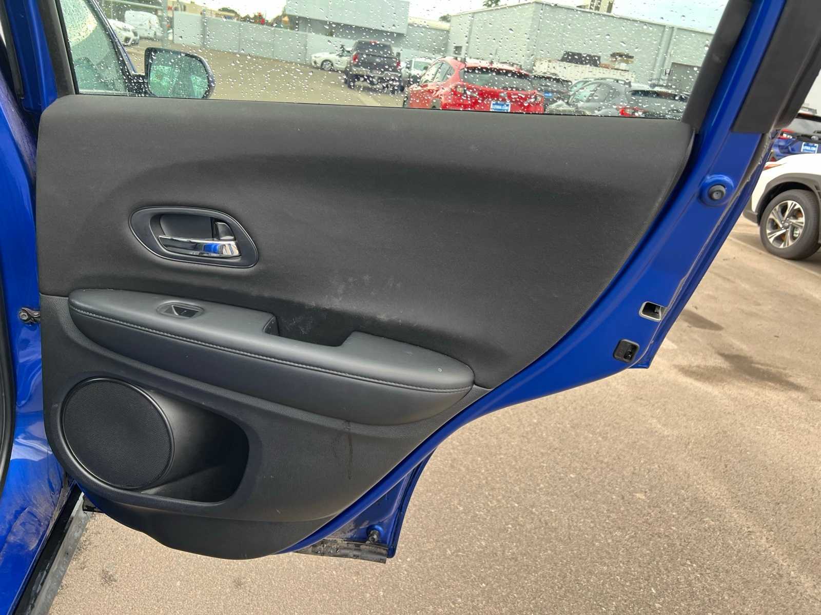 Thumbnail: 2018 Honda HR-V - 23