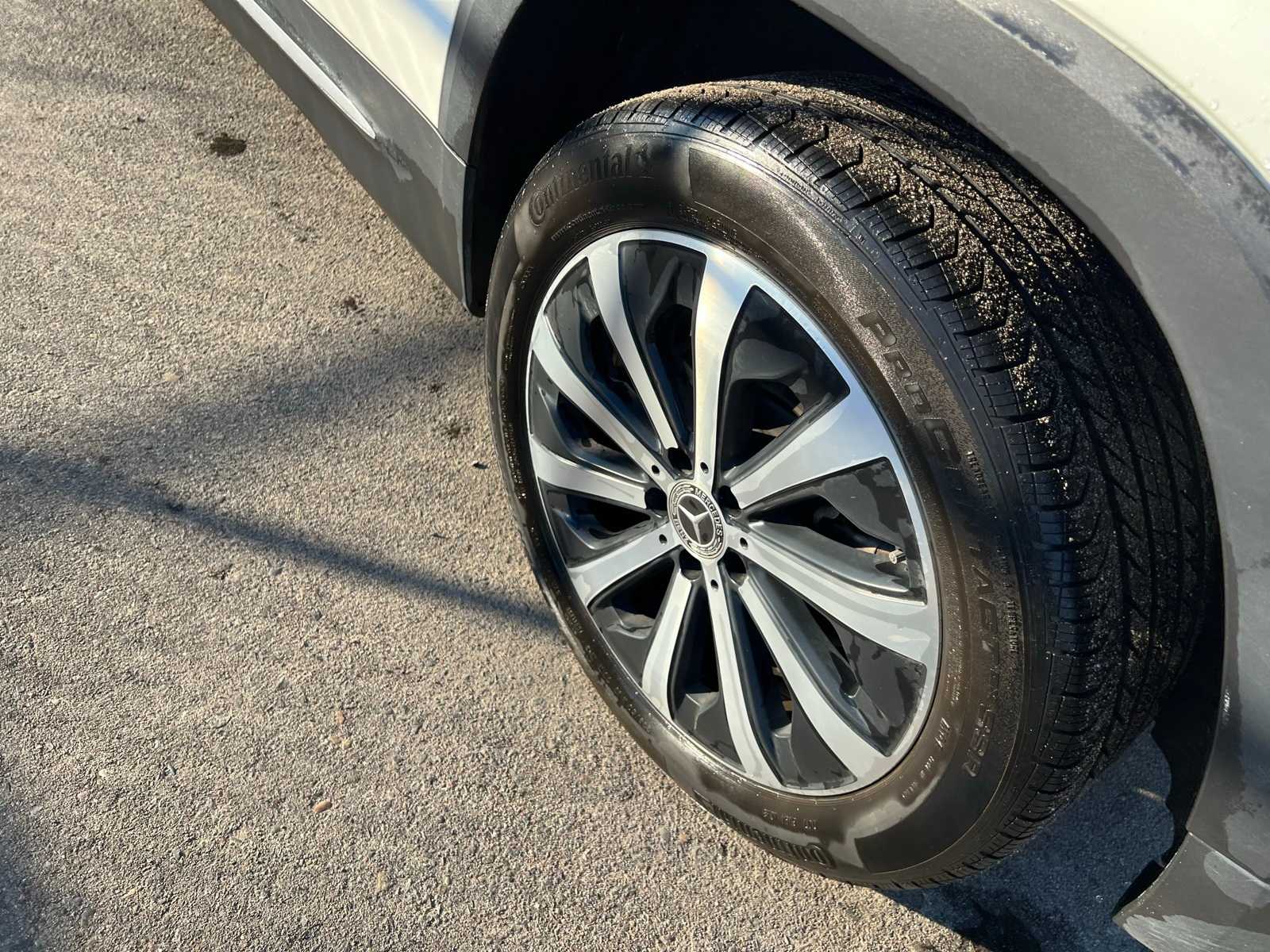 Thumbnail: 2020 Mercedes-Benz GLB - 16