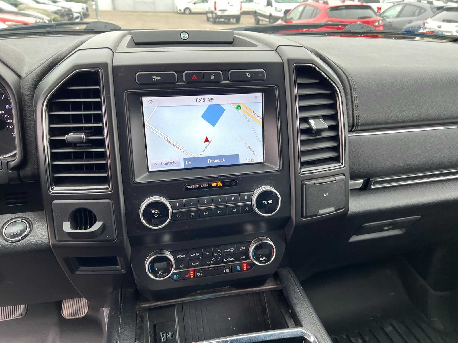 Thumbnail: 2020 Ford Expedition MAX - 31