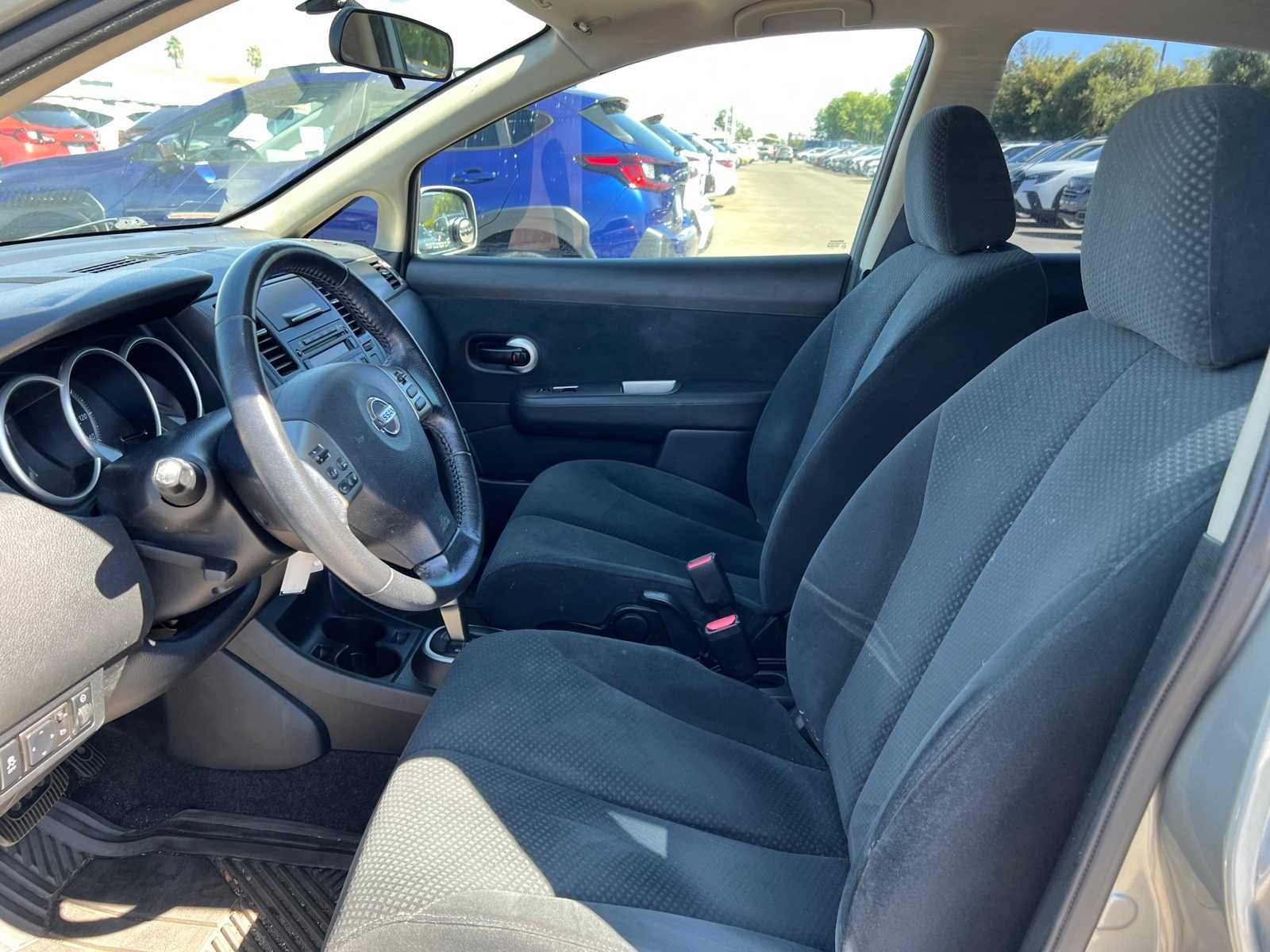 Thumbnail: 2012 Nissan Versa - 15