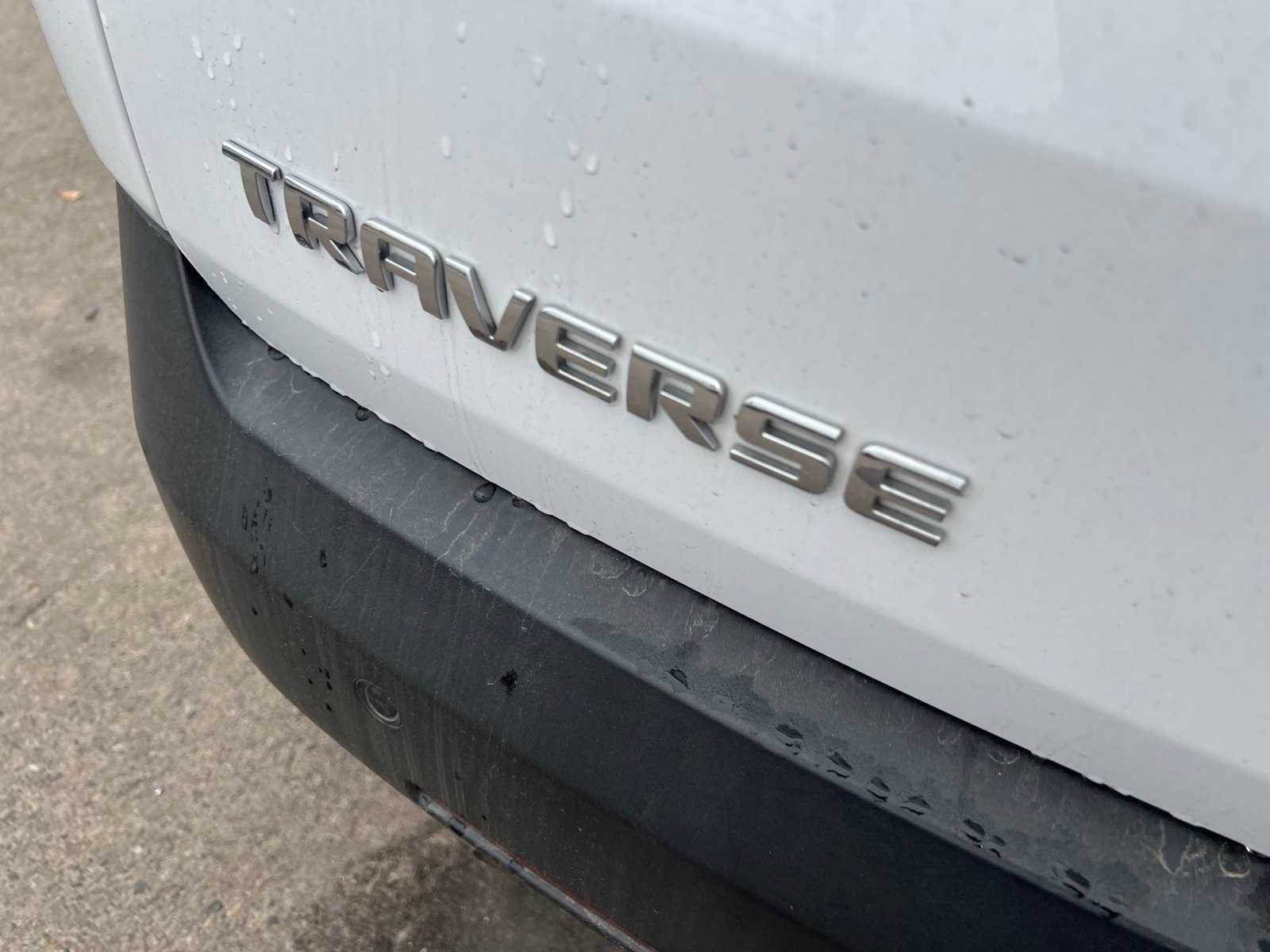 Thumbnail: 2021 Chevrolet Traverse - 5