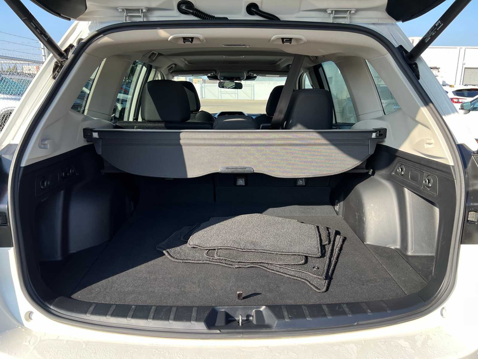 Thumbnail: 2022 Subaru Forester - 8