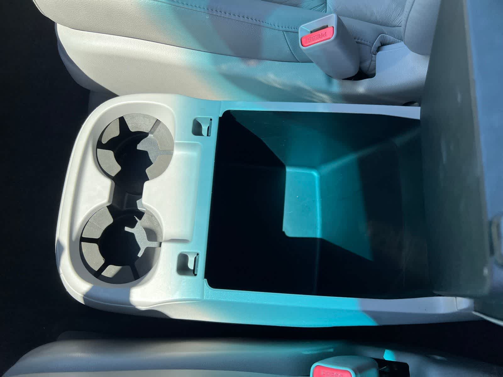 Thumbnail: 2011 Honda Odyssey - 40