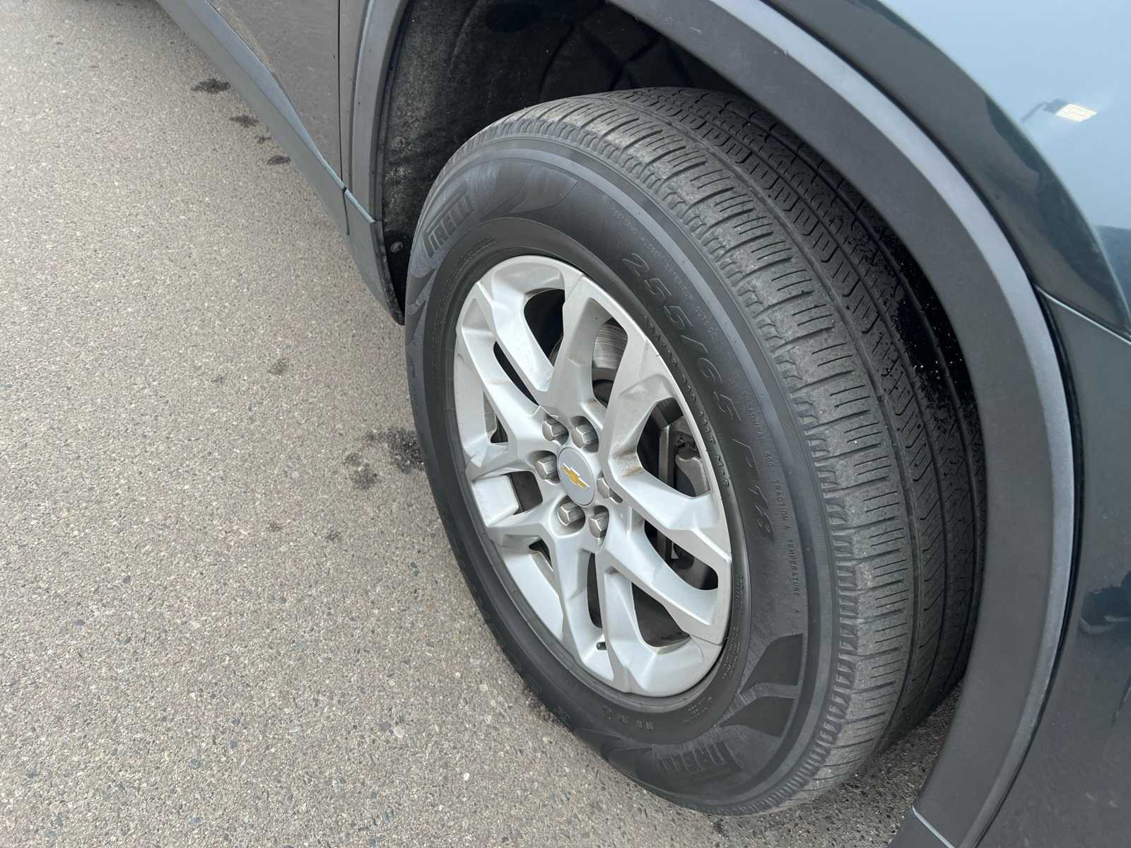 Thumbnail: 2019 Chevrolet Traverse - 25