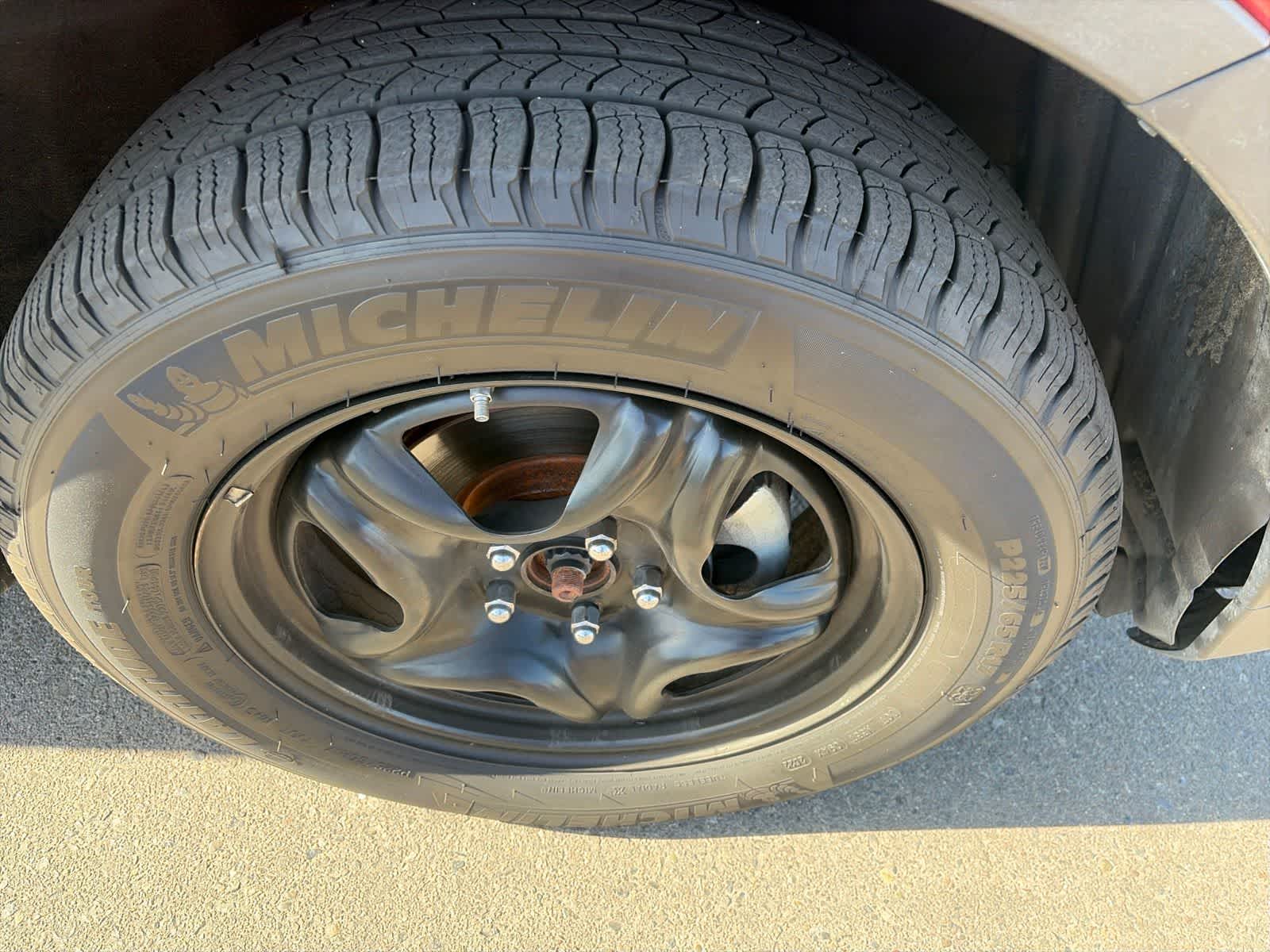Thumbnail: 2014 Toyota RAV4 - 4