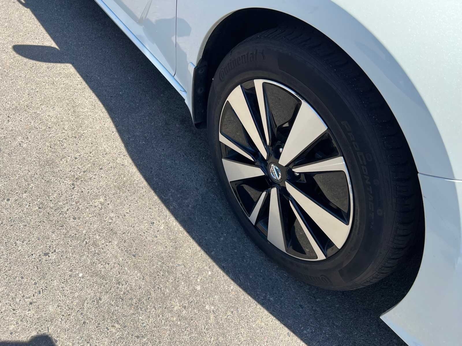 Thumbnail: 2021 Nissan Altima - 25