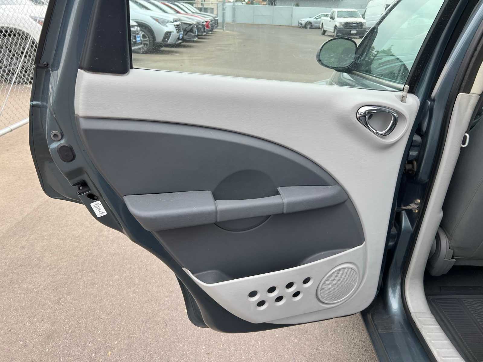 Thumbnail: 2006 Chrysler PT Cruiser - 18