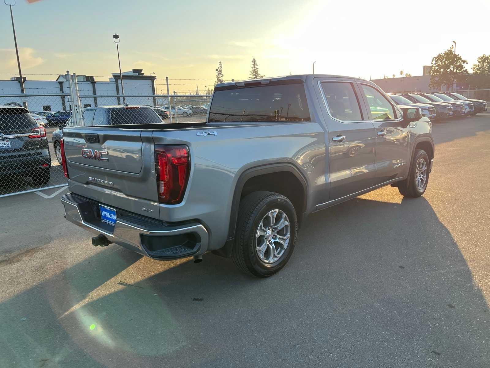 Thumbnail: 2024 GMC Sierra 1500 - 9