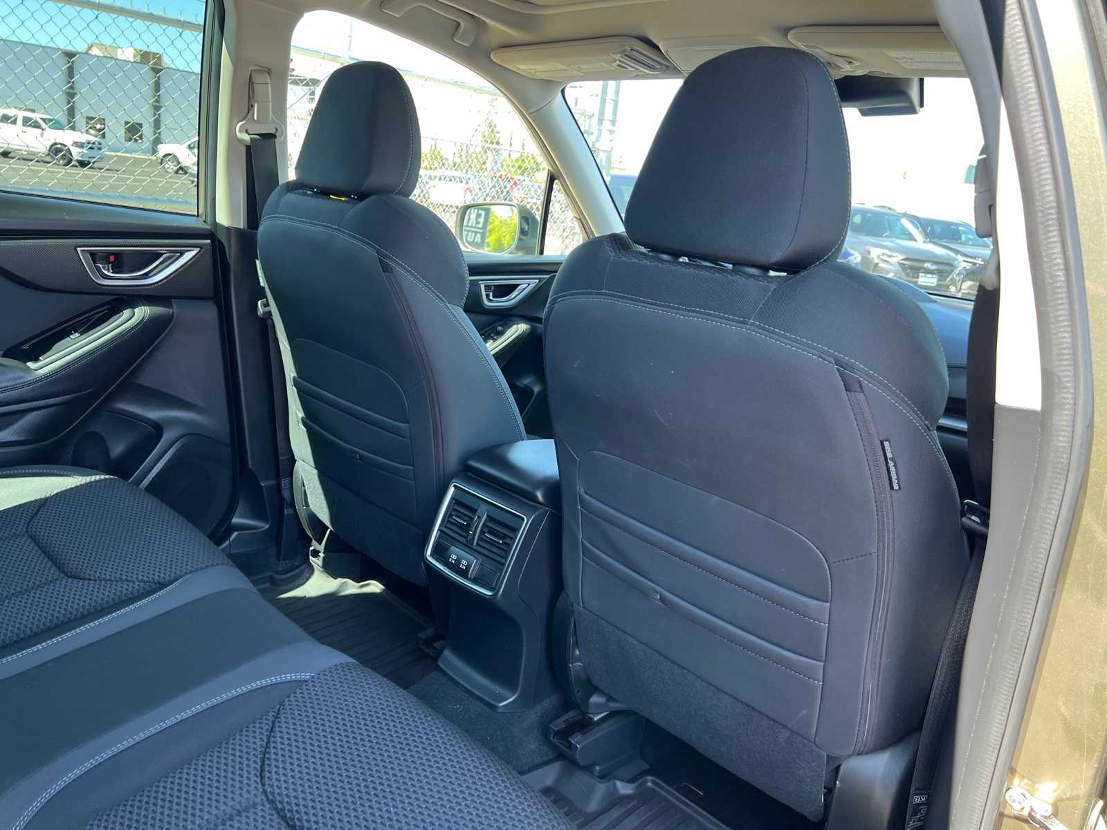 2023 Subaru Forester Premium 22