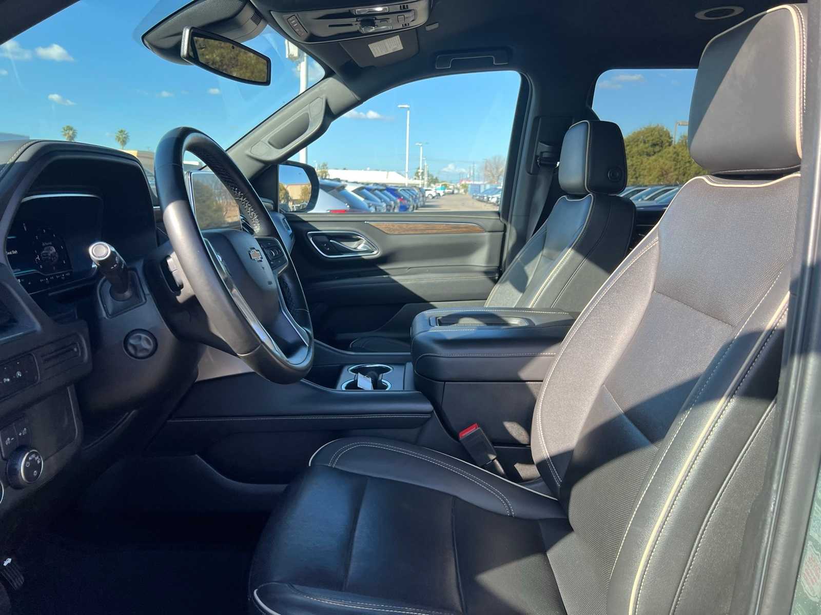 Thumbnail: 2023 Chevrolet Suburban - 14