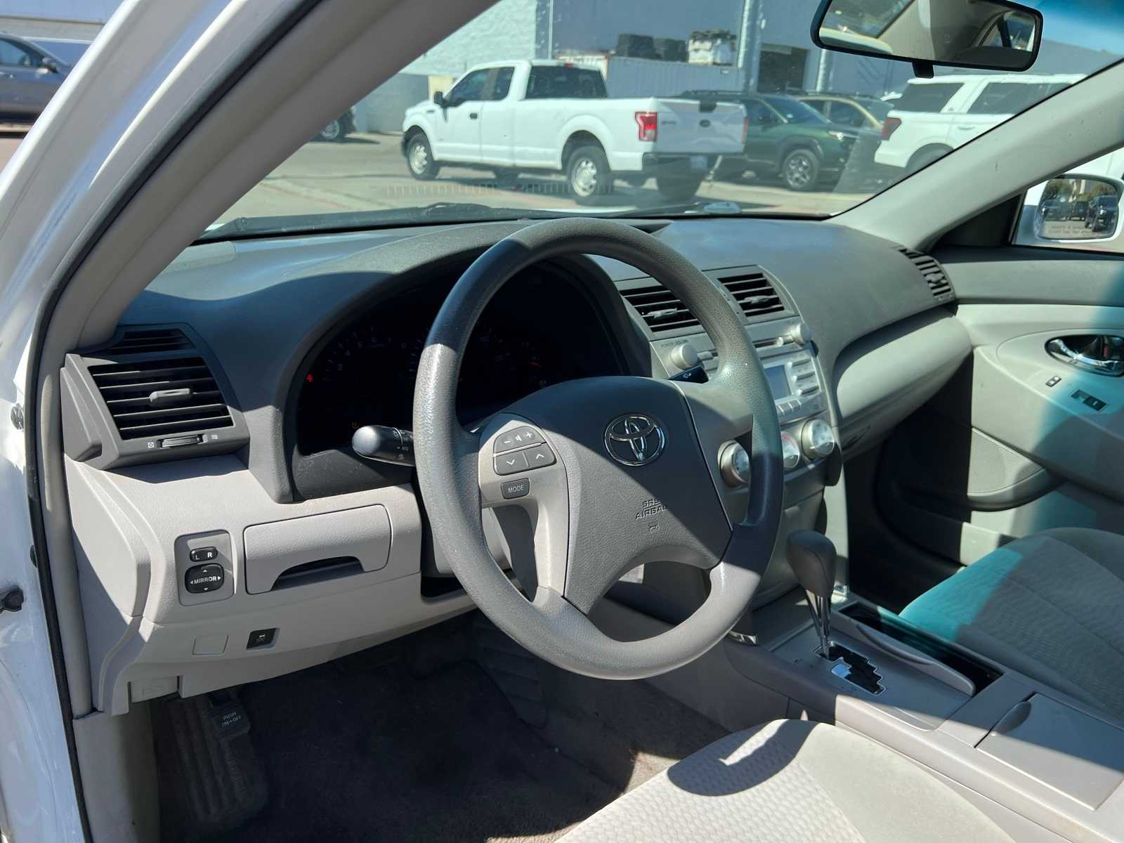 Thumbnail: 2011 Toyota Camry - 13