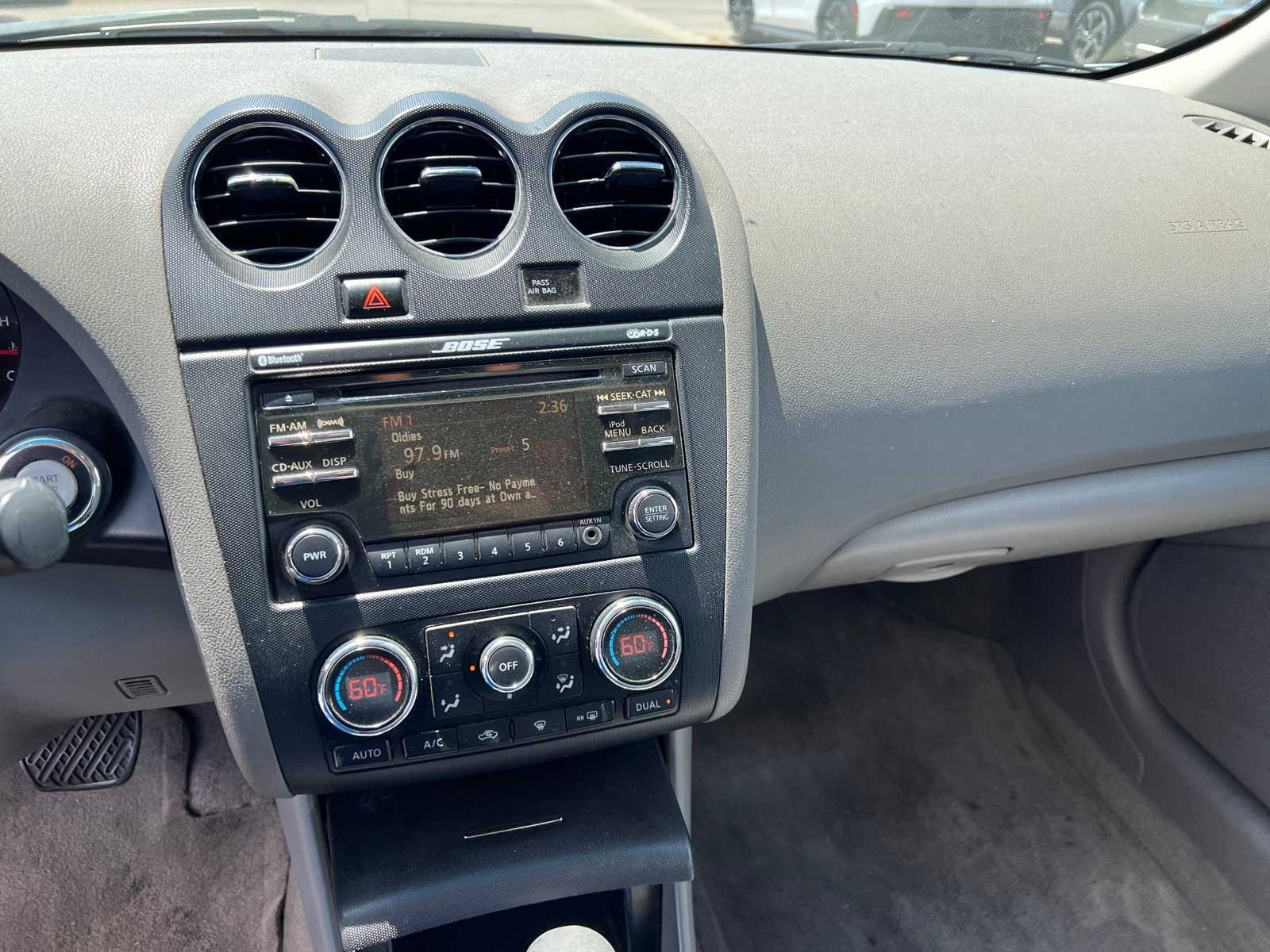 Thumbnail: 2012 Nissan Altima - 31