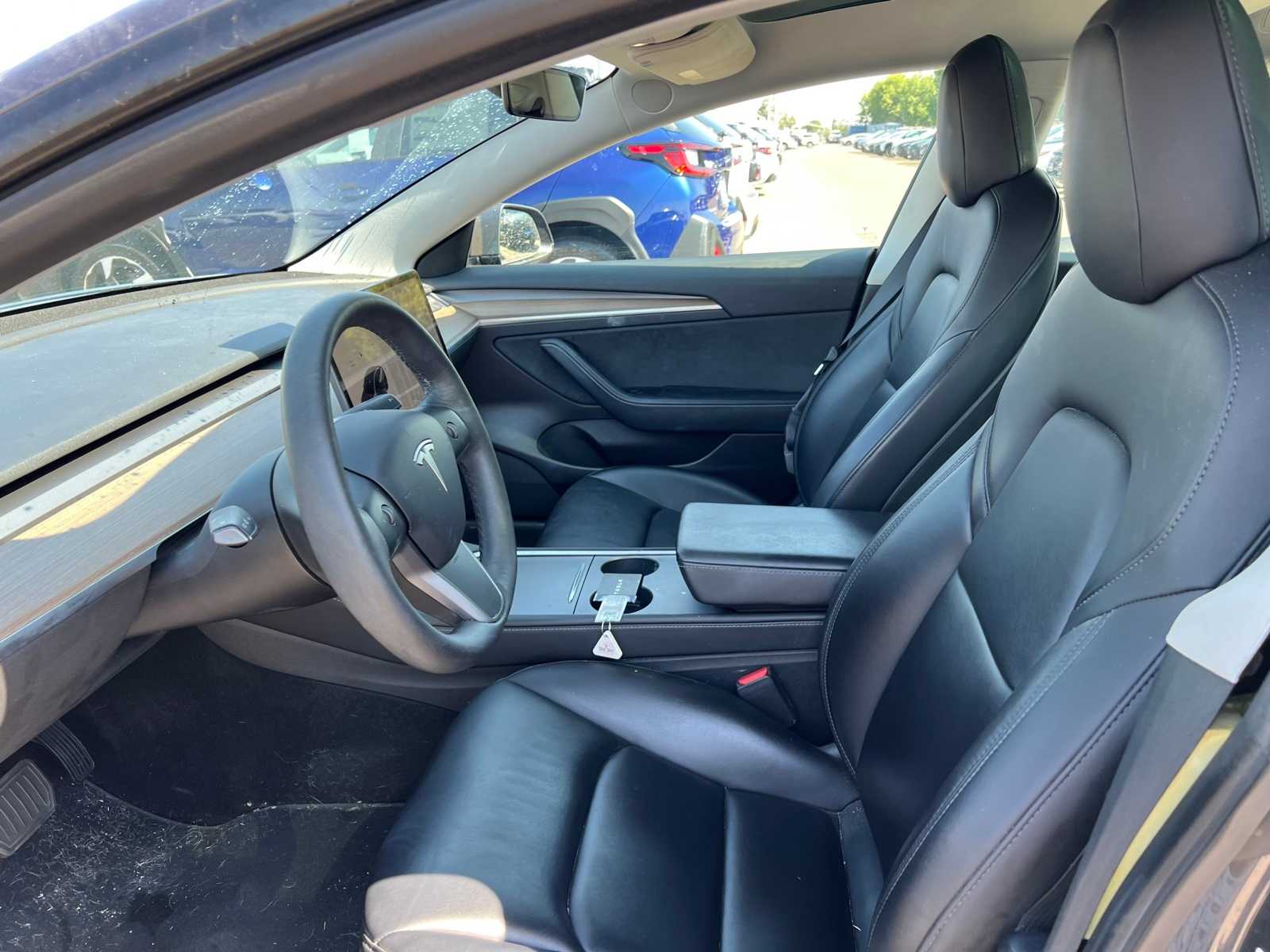 Thumbnail: 2021 Tesla Model 3 - 14