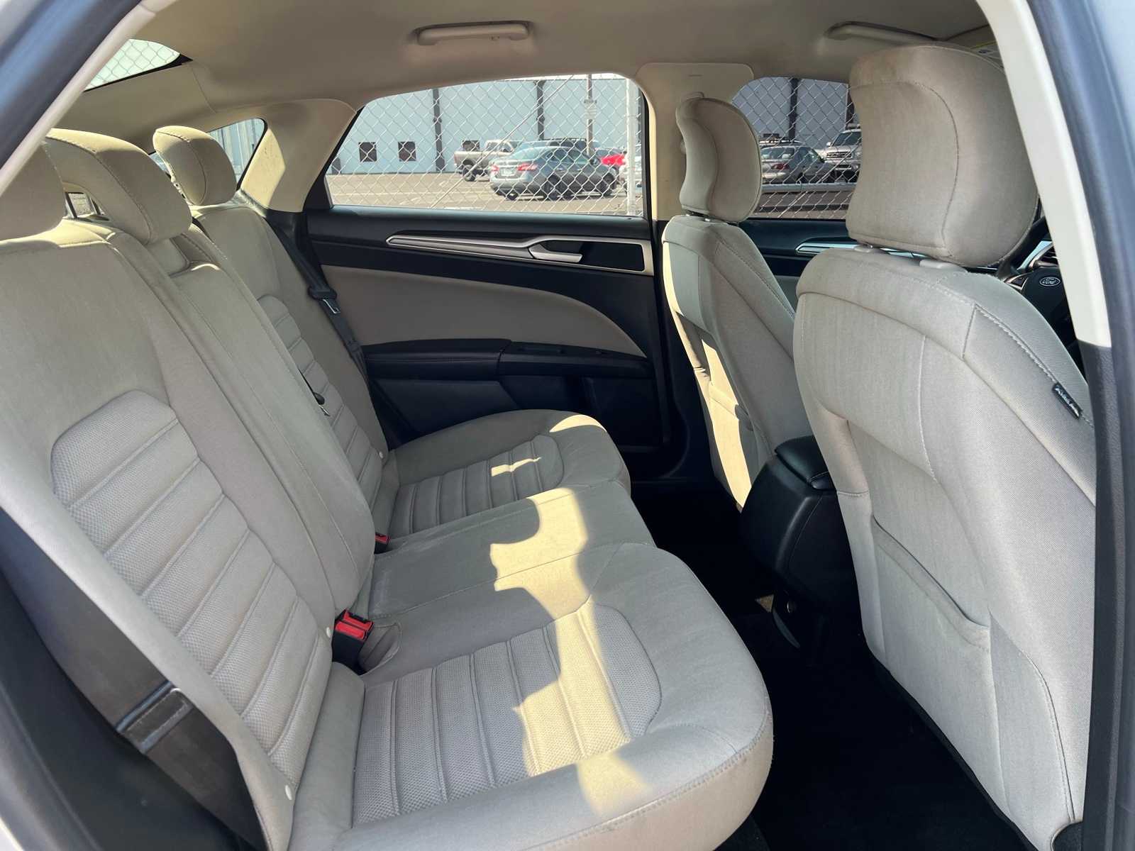 Thumbnail: 2018 Ford Fusion - 22