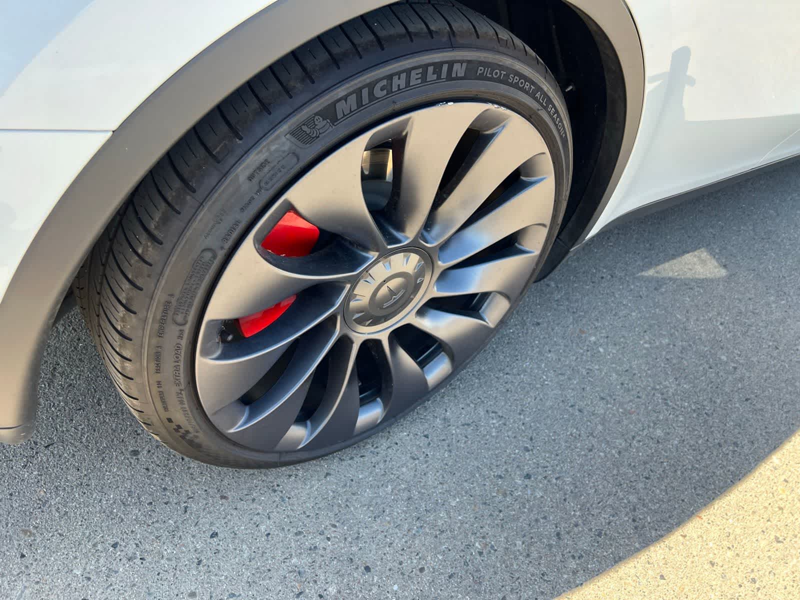 Thumbnail: 2024 Tesla Model Y - 20