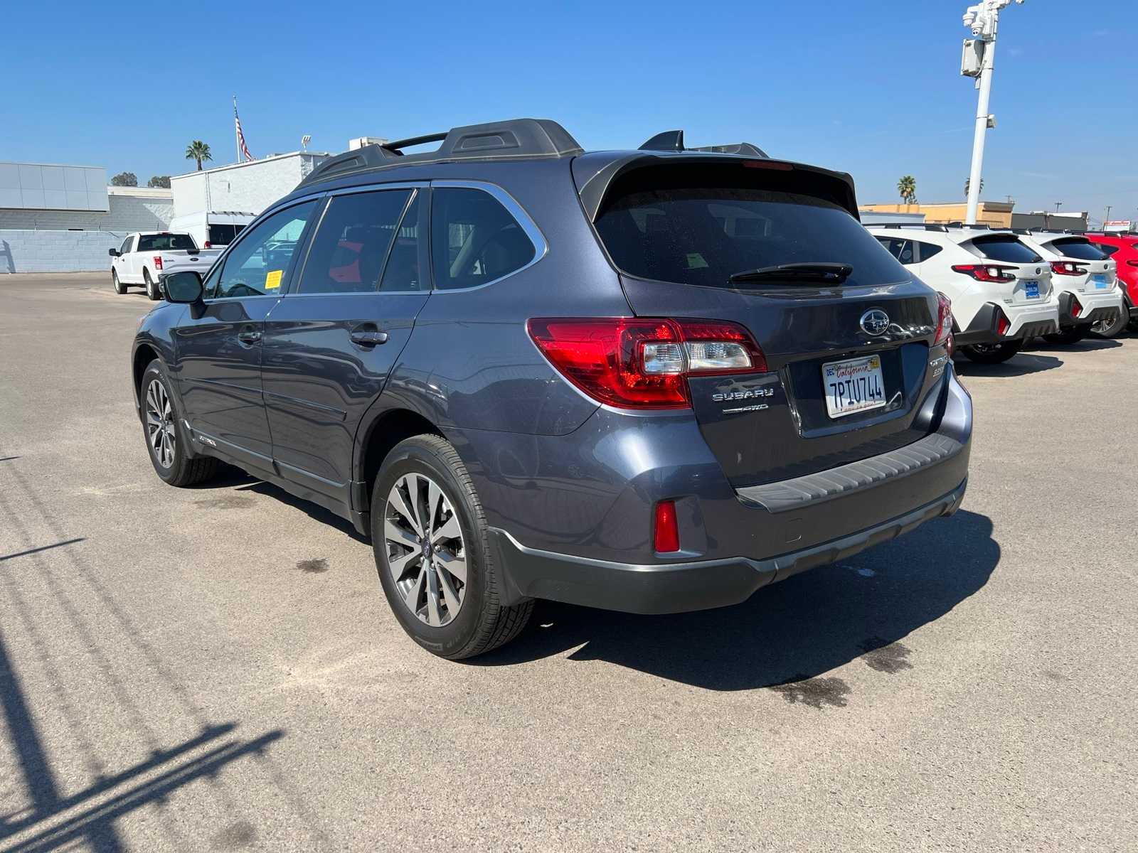 Thumbnail: 2016 Subaru Outback - 3