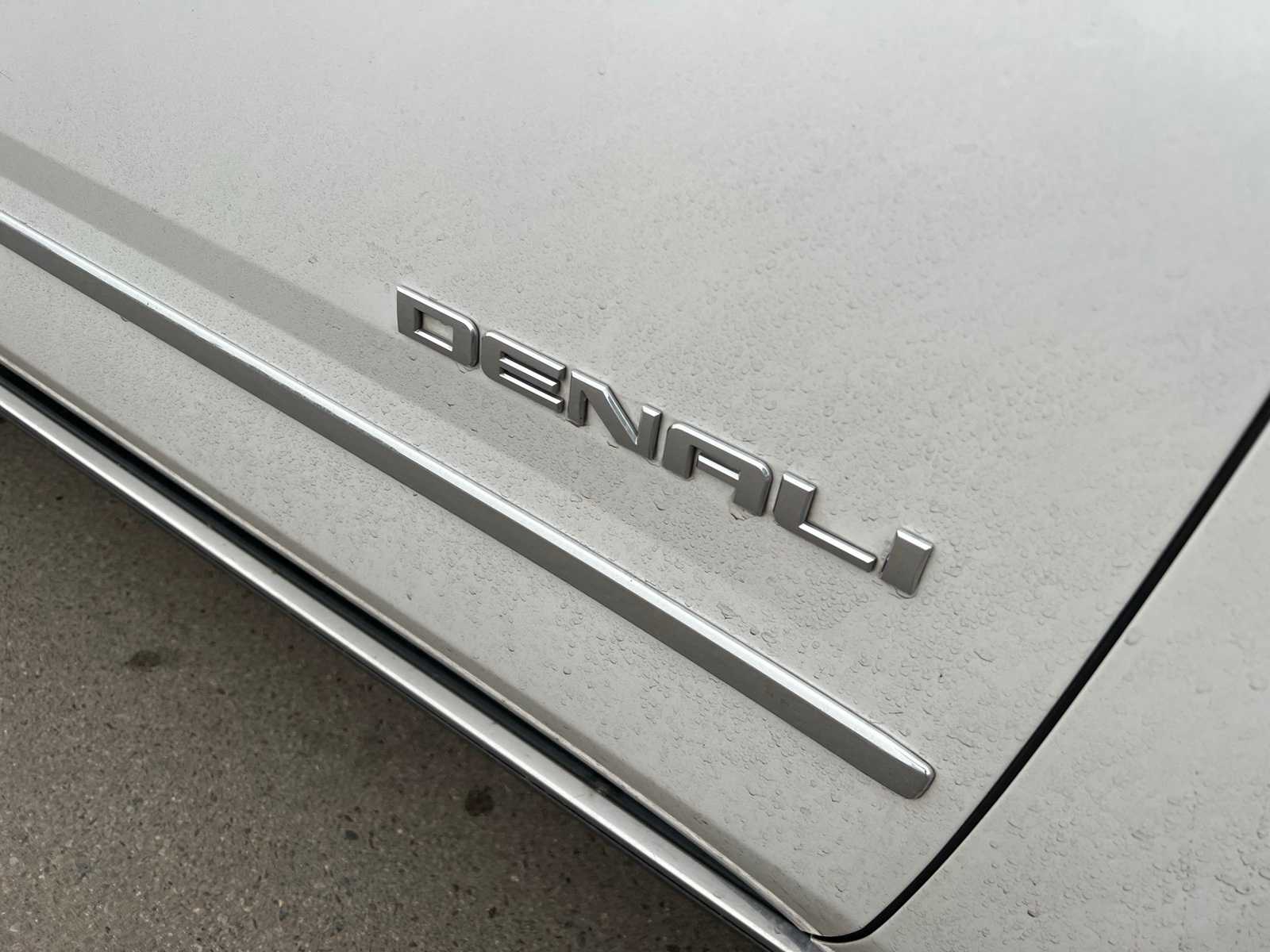 Thumbnail: 2020 GMC Yukon - 10