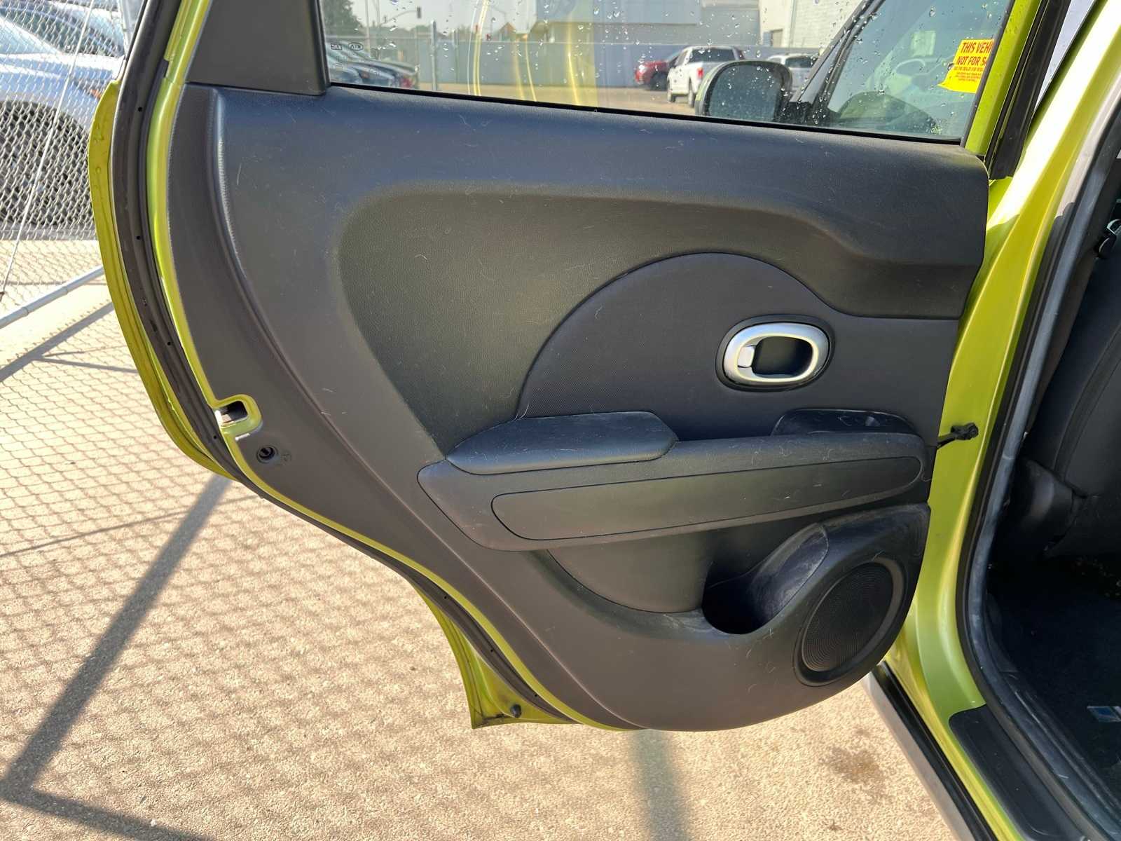 Thumbnail: 2014 Kia Soul - 19