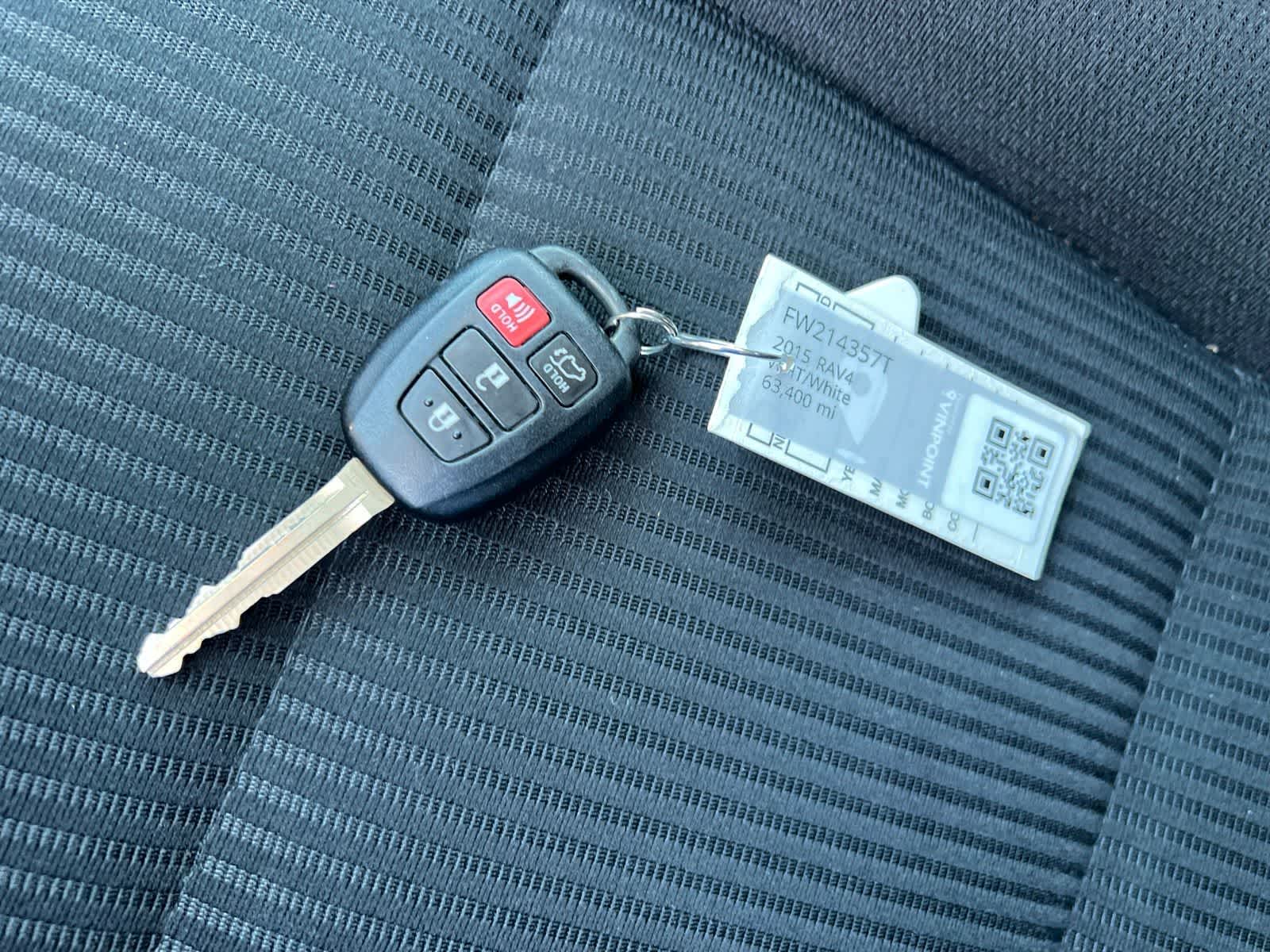 Thumbnail: 2015 Toyota RAV4 - 36