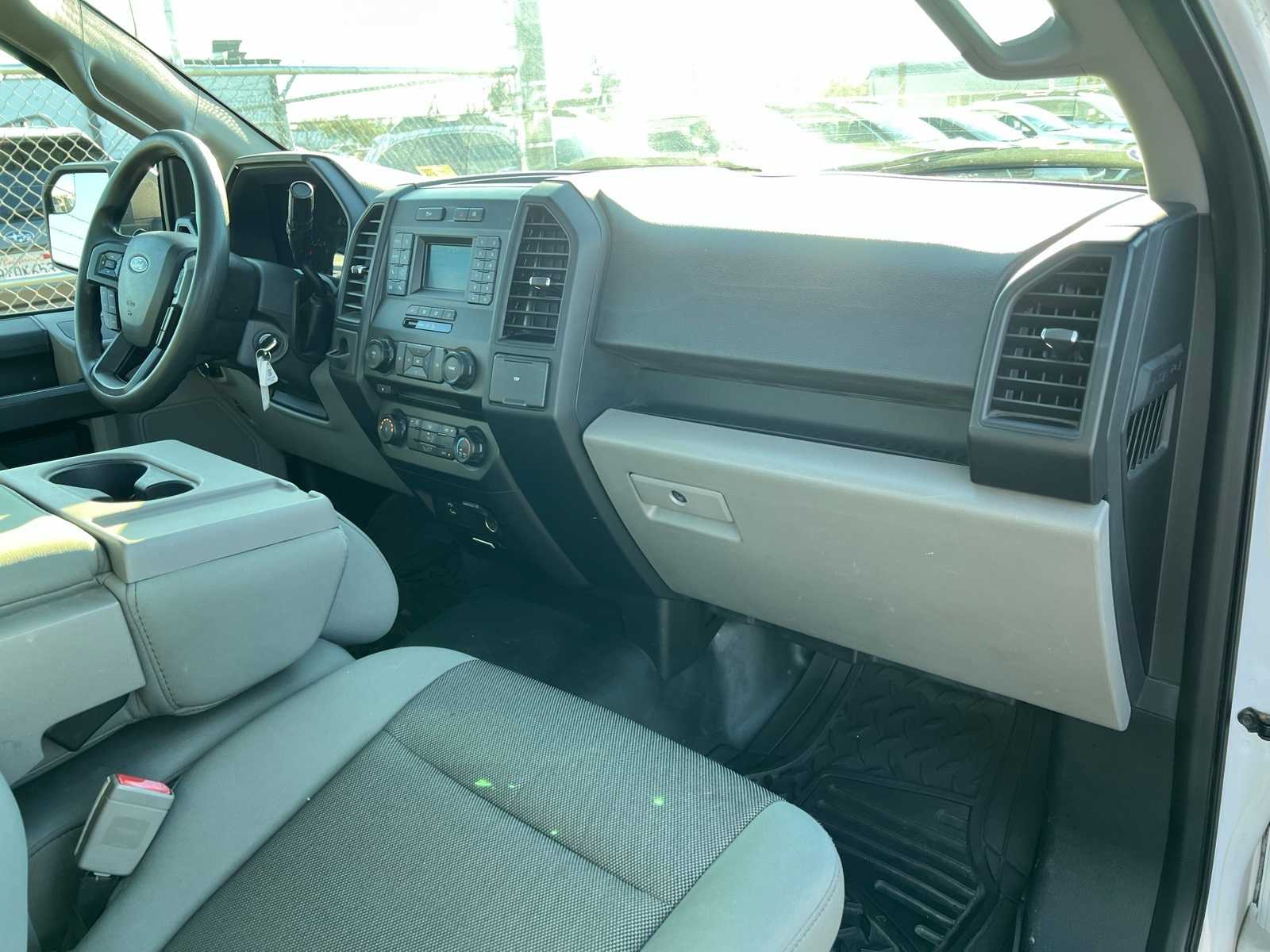 Thumbnail: 2018 Ford F-150 - 25