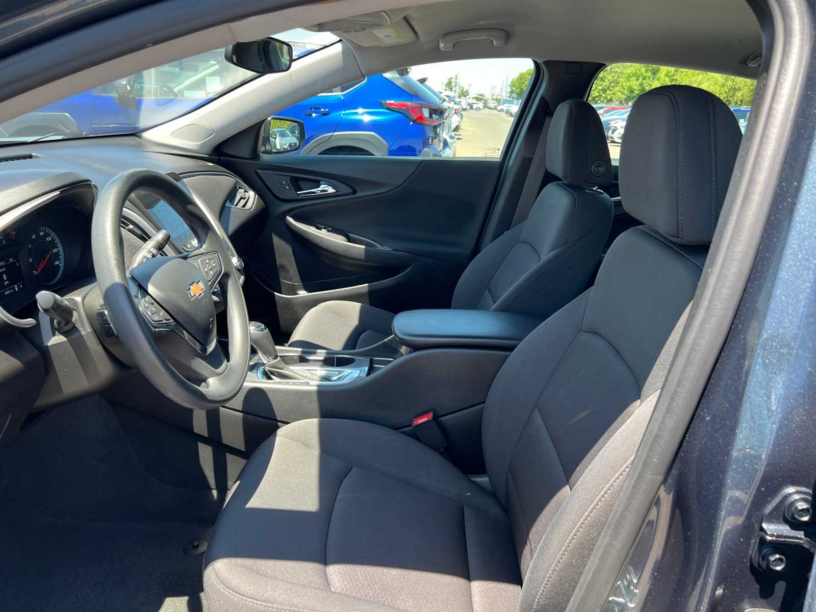 Thumbnail: 2020 Chevrolet Malibu - 14