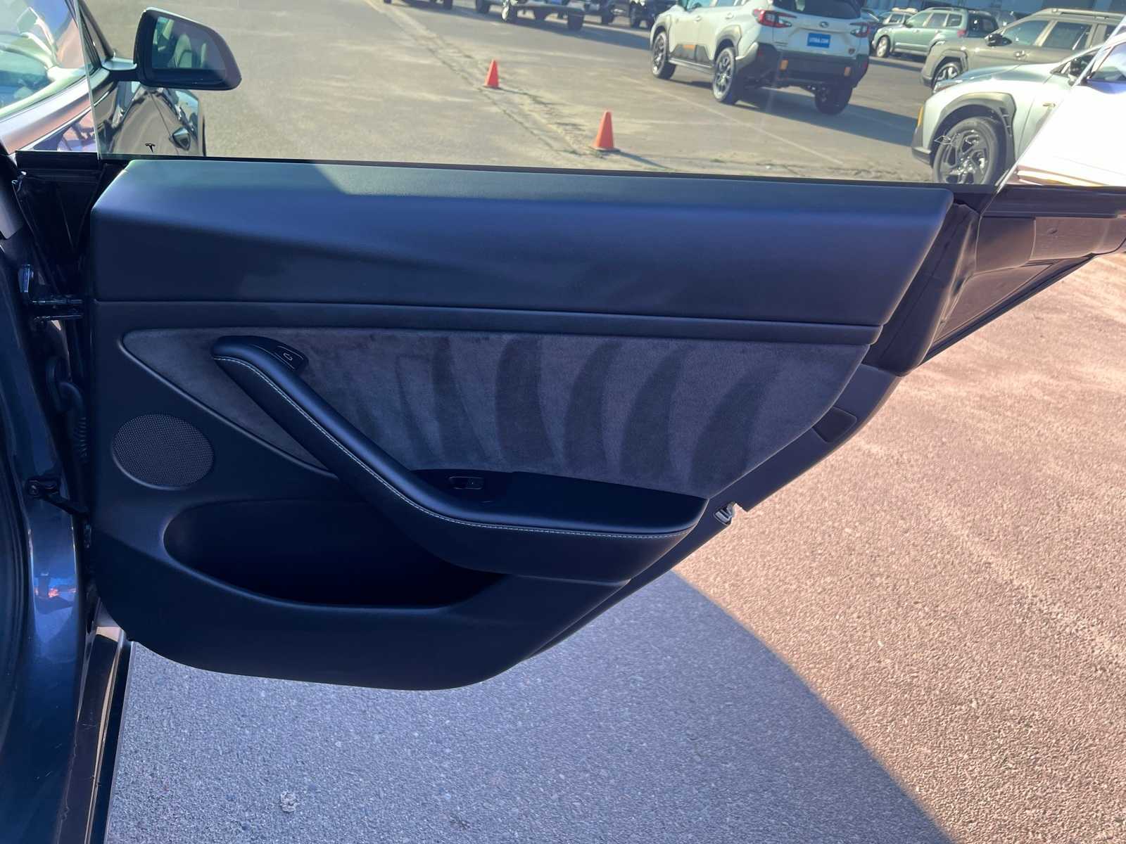 Thumbnail: 2023 Tesla Model 3 - 23