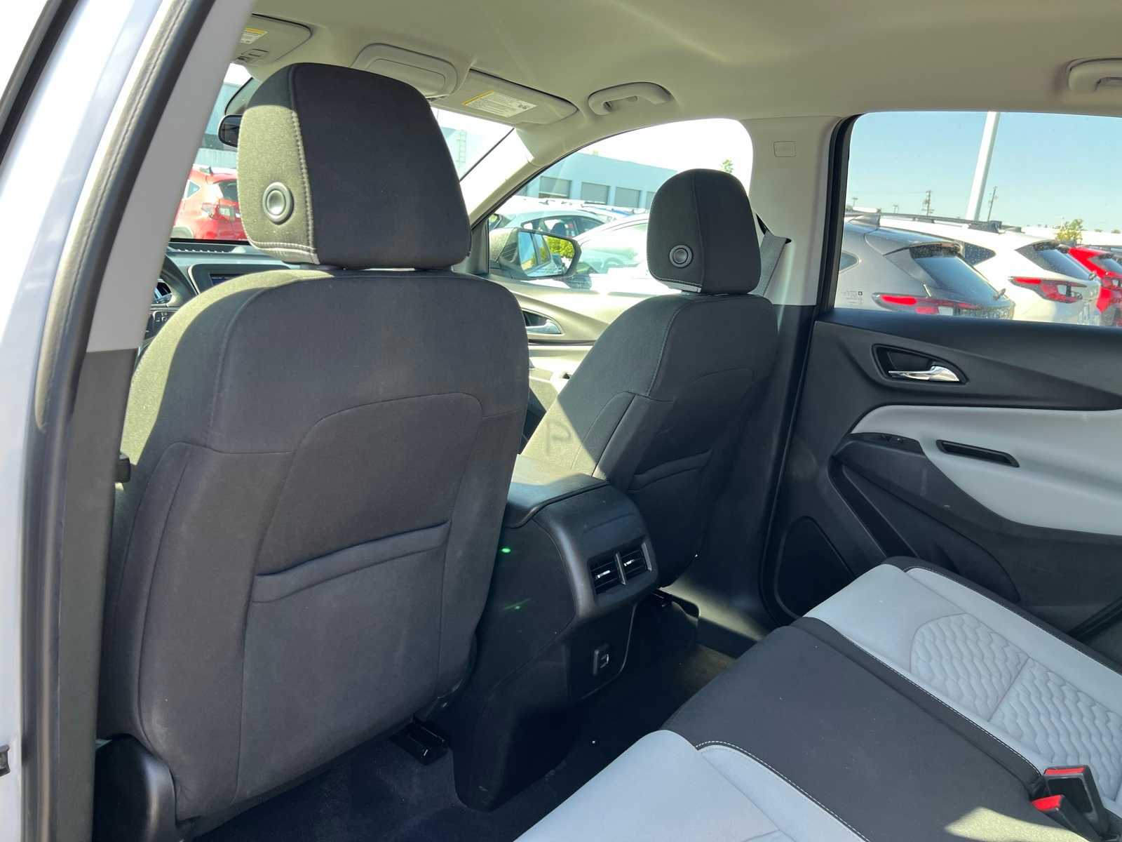 Thumbnail: 2020 Chevrolet Equinox - 18