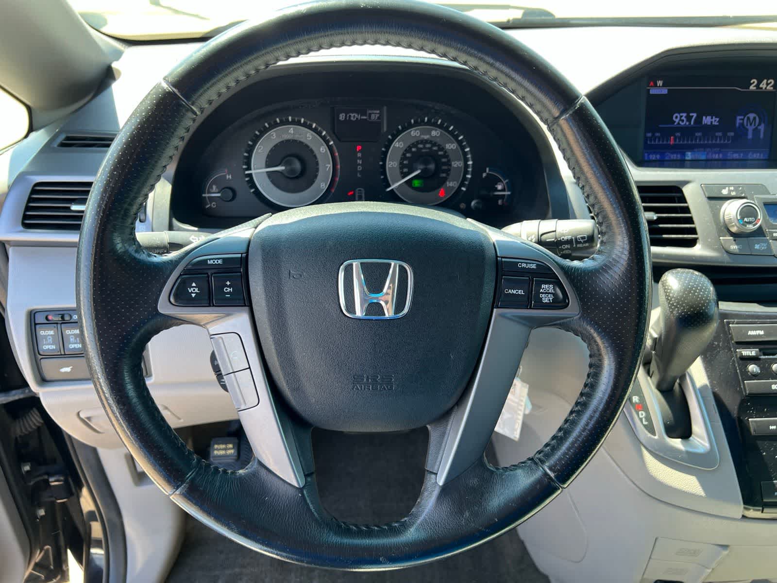 Thumbnail: 2011 Honda Odyssey - 33