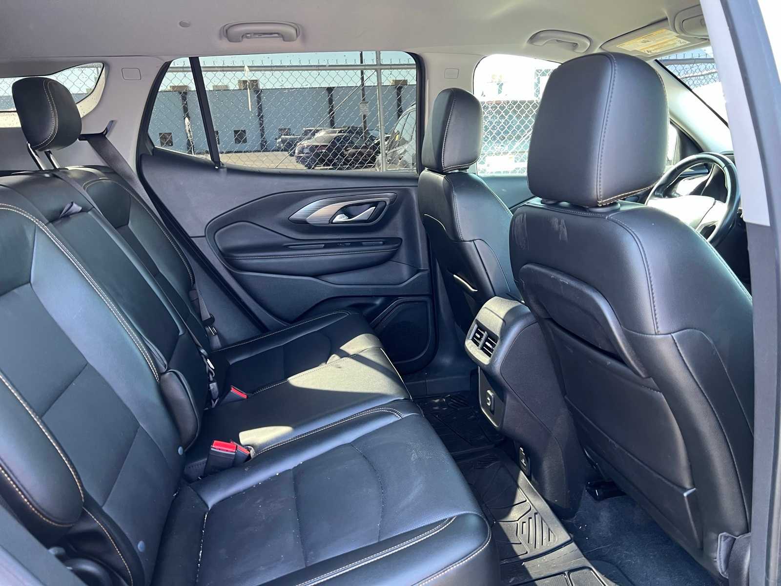 Thumbnail: 2020 GMC Terrain - 23