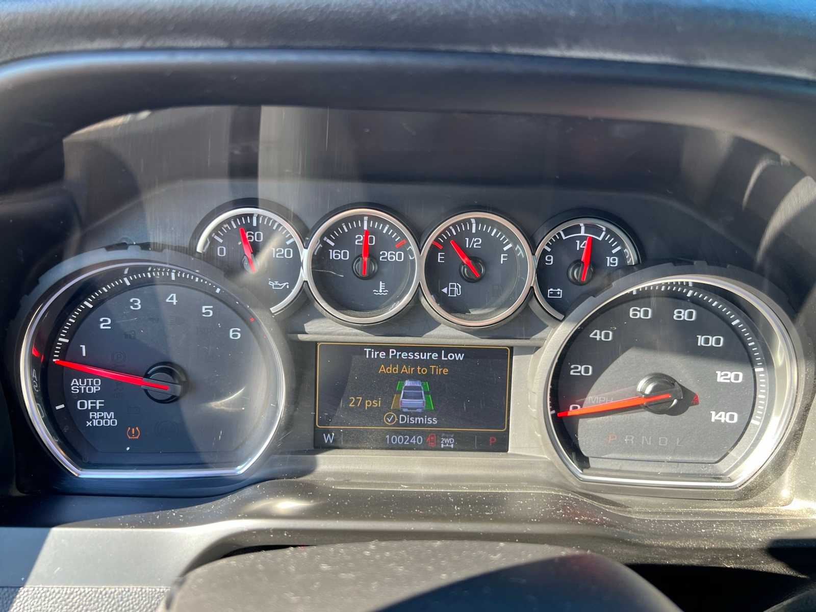 Thumbnail: 2020 Chevrolet Silverado 1500 - 34