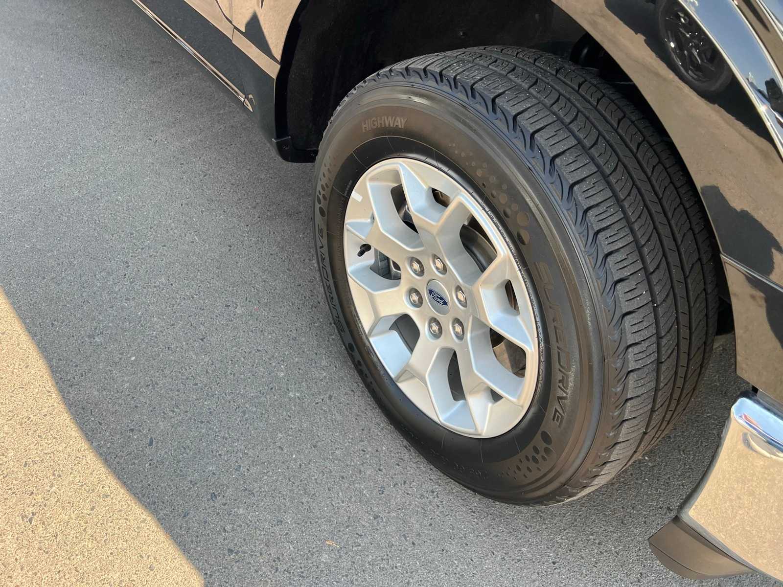 Thumbnail: 2023 Ford F-150 - 23